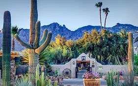 Hacienda Del Sol Guest Ranch Resort